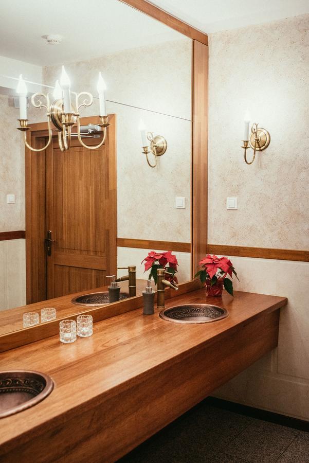 Hotel Willa Starosty Międzyrzecz Extérieur photo