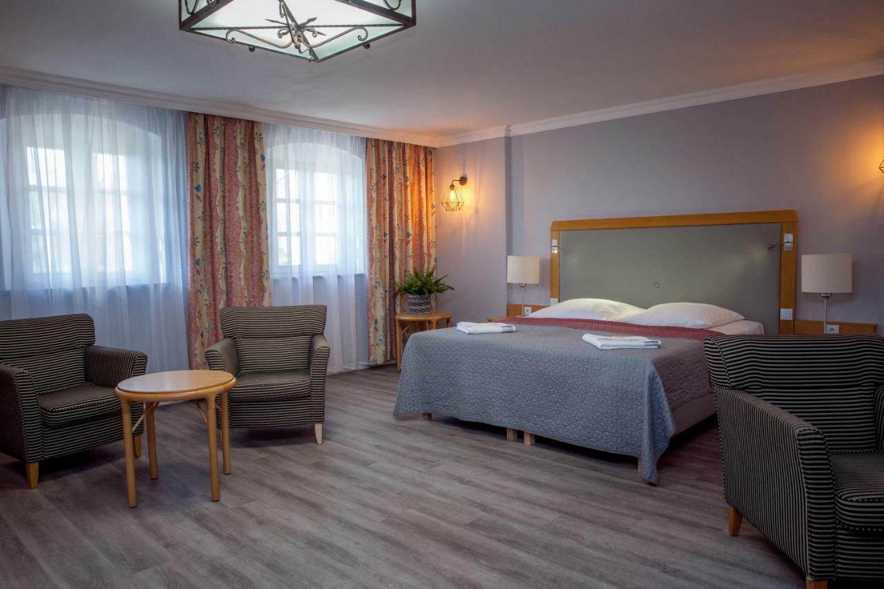 Hotel Willa Starosty Międzyrzecz Extérieur photo